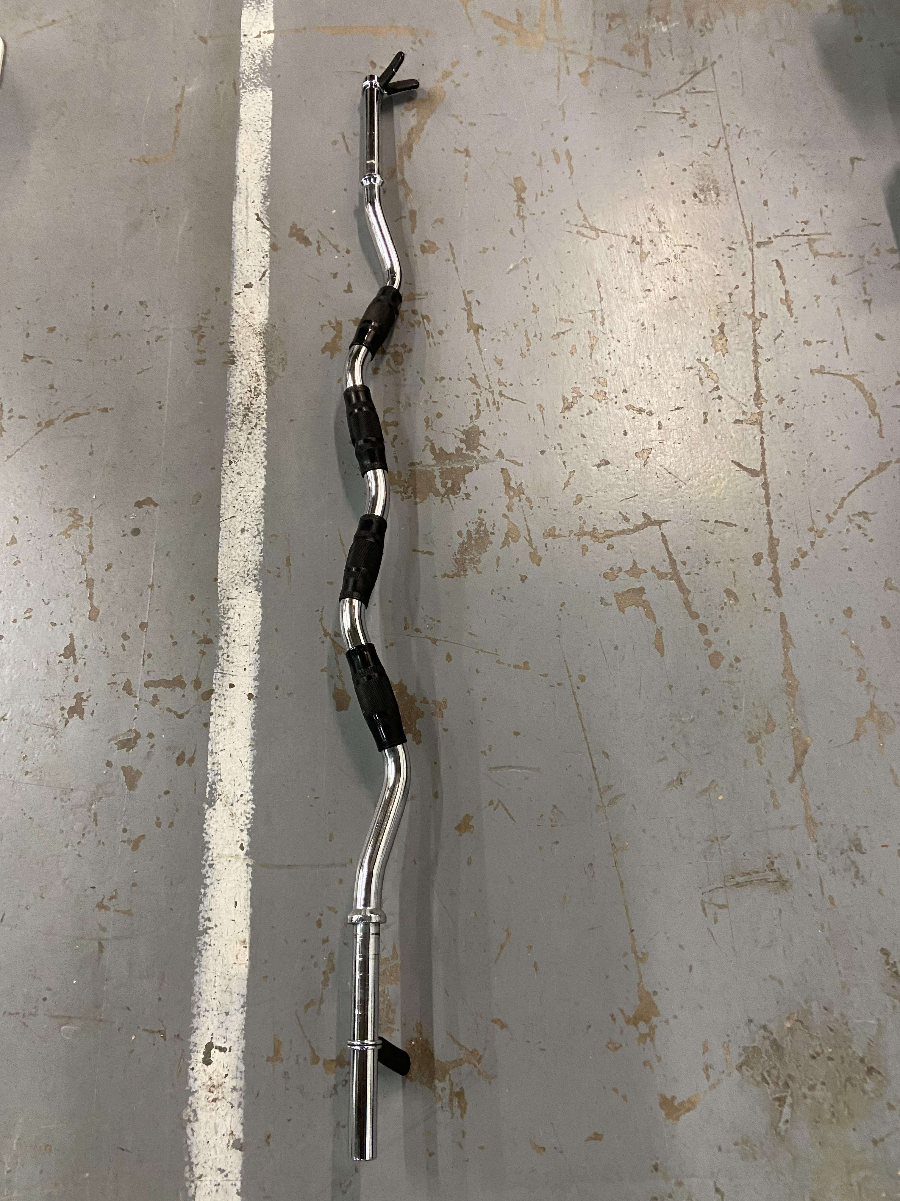 Used Hampton Standard Curl Bar 1 Inch Diameter Ergo Rubber Grip Freeweights & Accessories