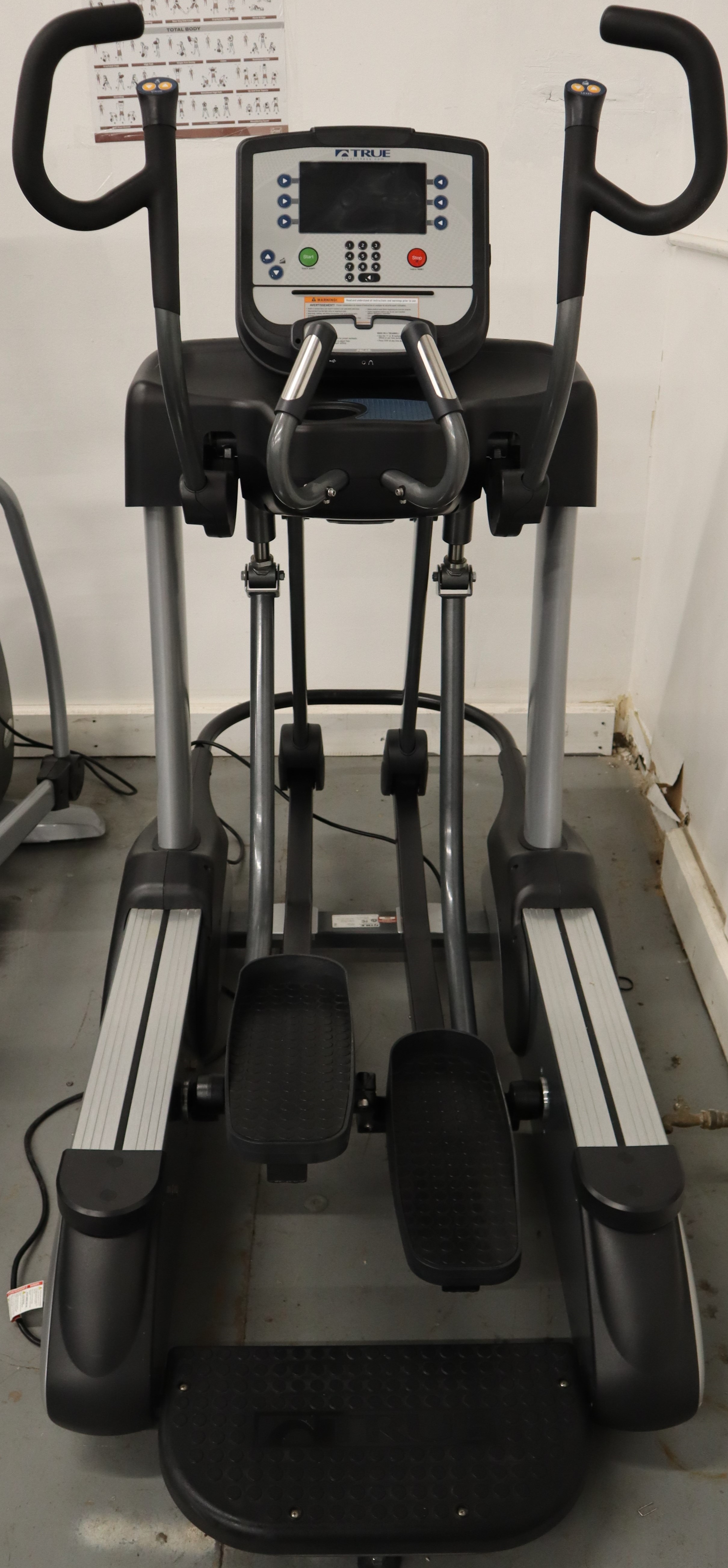 Used True Fitness SPECTRUM TS1000 Commercial 15-TS10 Adjustable Stride Elliptical