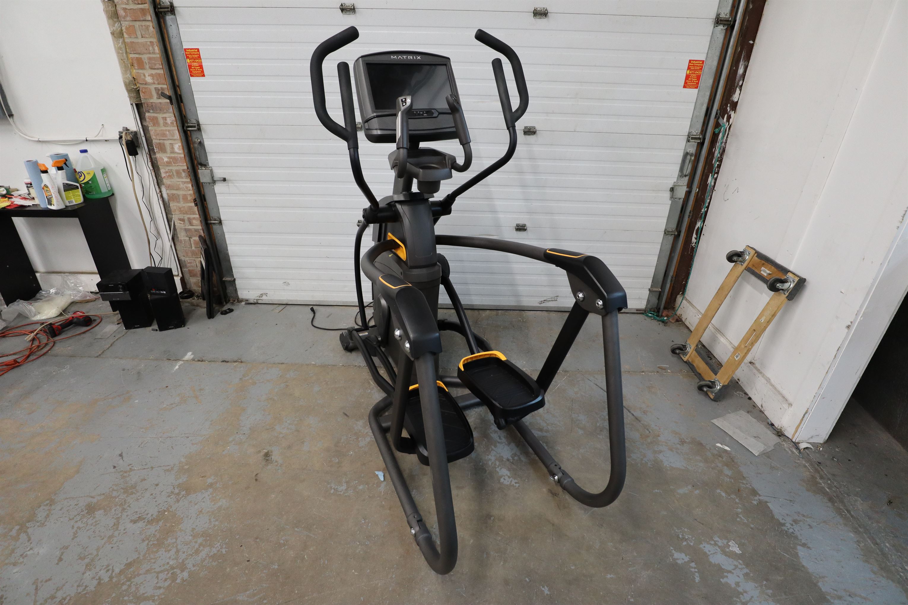 Used Matrix A50 W XIR Console EP7021 Adjustable Stride Elliptical