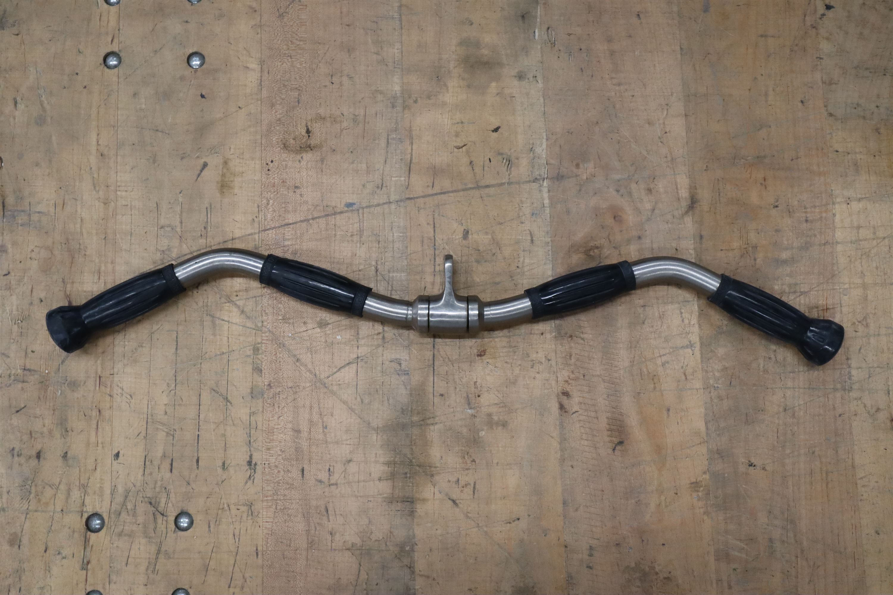 Used Hampton Chrome Curl Bar with Urethane Ergonomic Grips Freeweights & Accessories