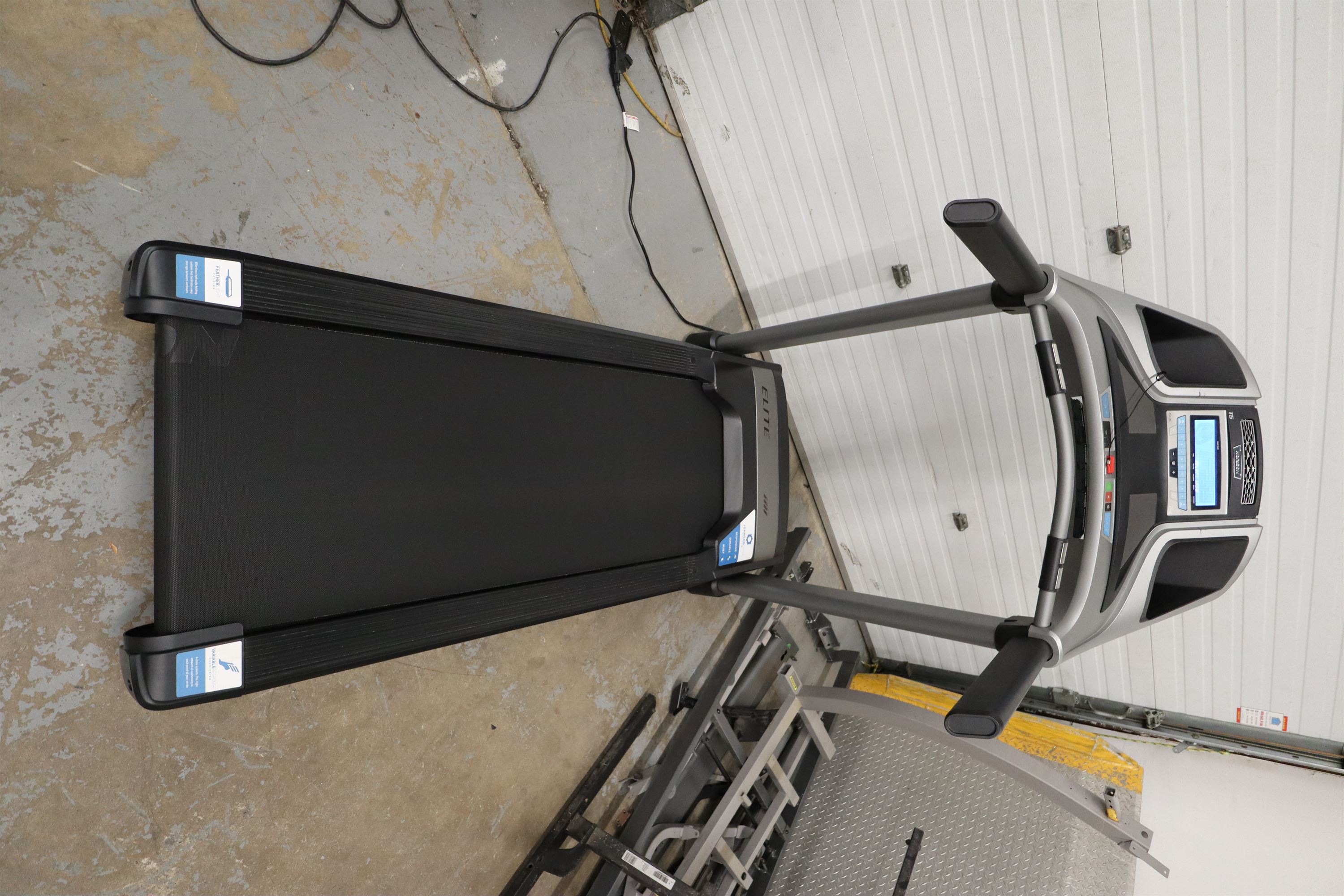 Used Horizon Fitness Elite T5 Folding Treadmill